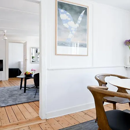 Sanders Penny - Lovely Two-bedroom In The Middle Of Action Διαμέρισμα Κοπεγχάγη