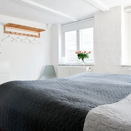 Sanders Penny - Lovely Two-bedroom In The Middle Of Action * Κοπεγχάγη